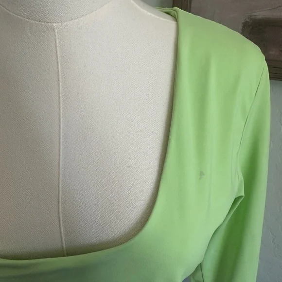 Toast Long Sleeve Swim Top - Picture 2 of 3